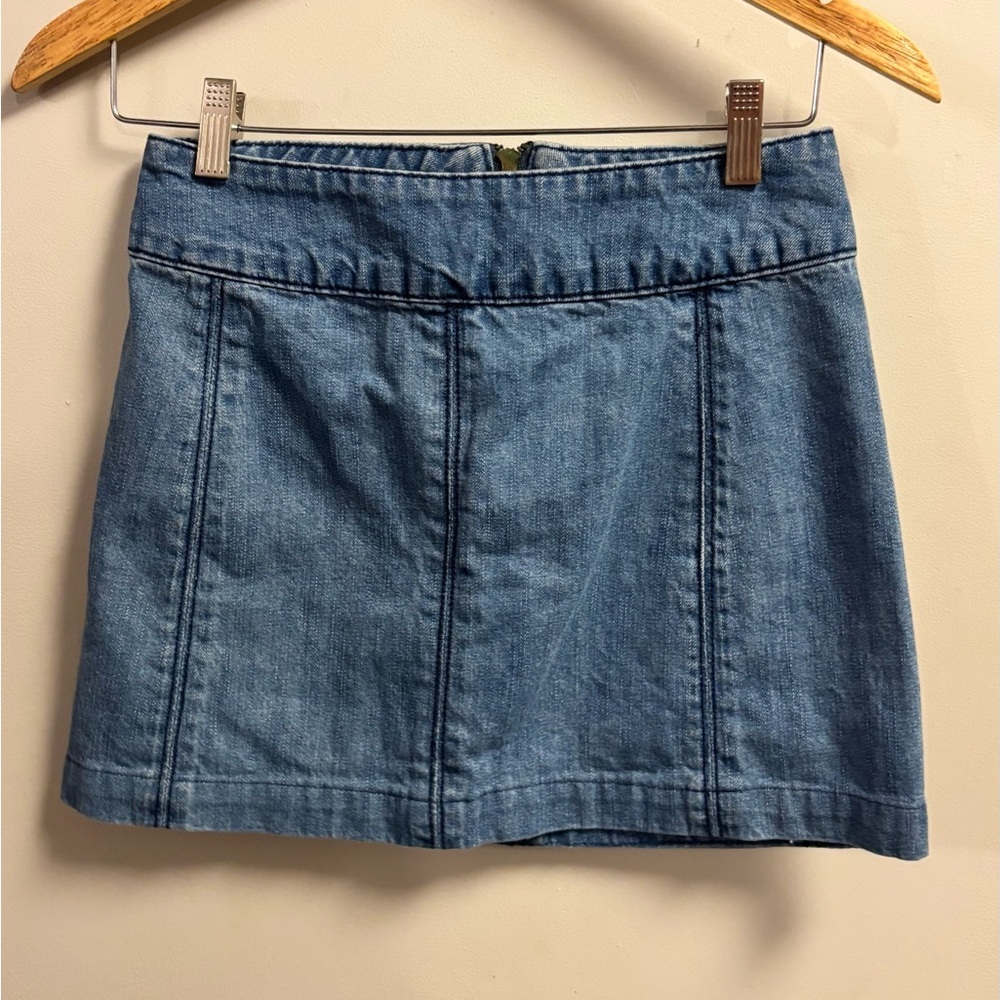Free People Zip to It Denim Mini Jean Skirt Chloe Wash Boho
Women's Sz 2 - Picture 3 of 8